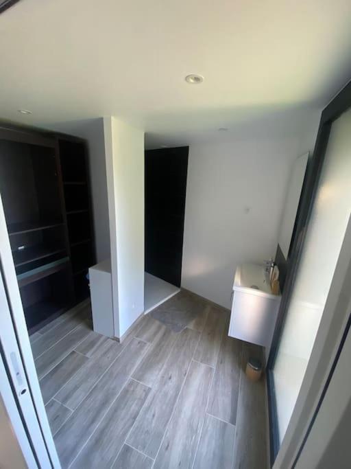 Maison En Pierre A Clermont-L'Herault Brignac  Εξωτερικό φωτογραφία
